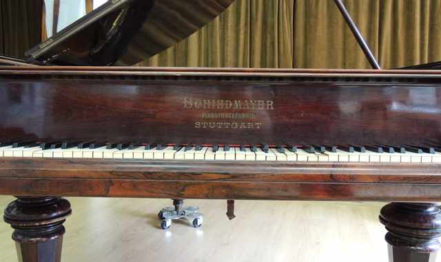 Bari, Conservatorio: in mostra il pianoforte restaurato di Nino Rota